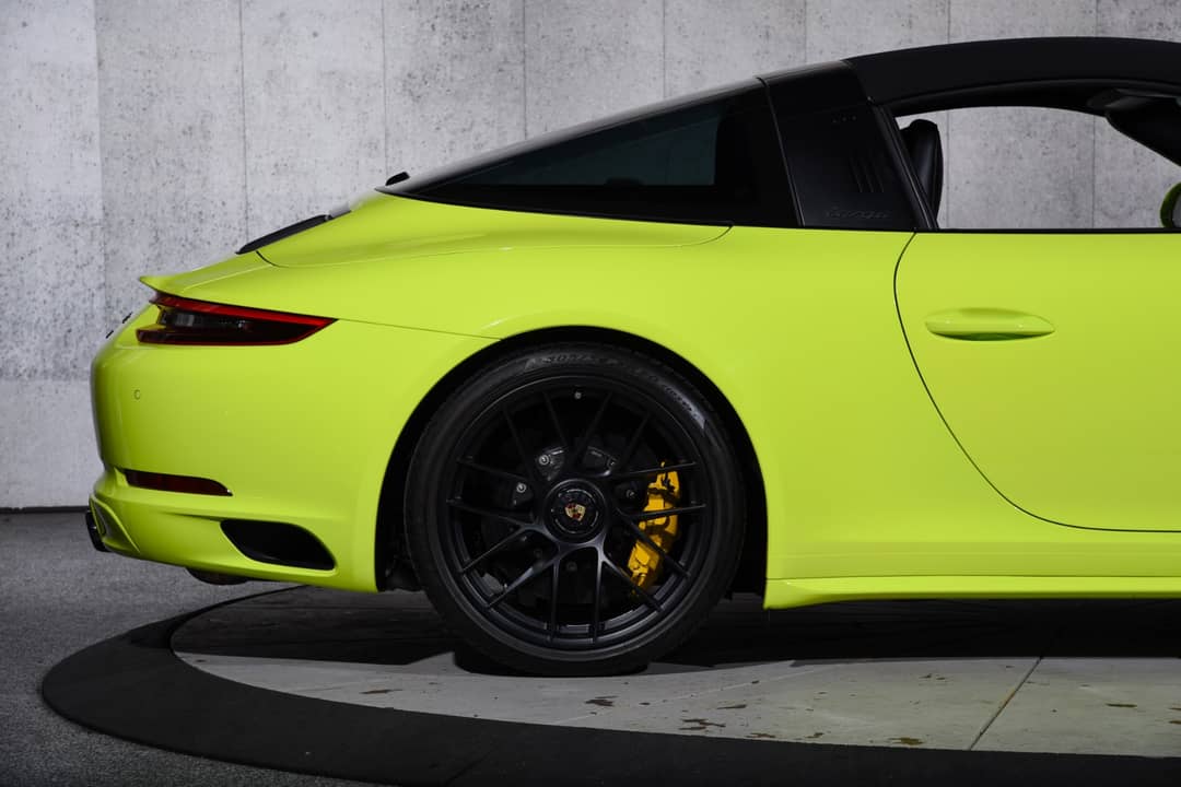 2018 Porsche 911 Targa 4 GTS — photo 47