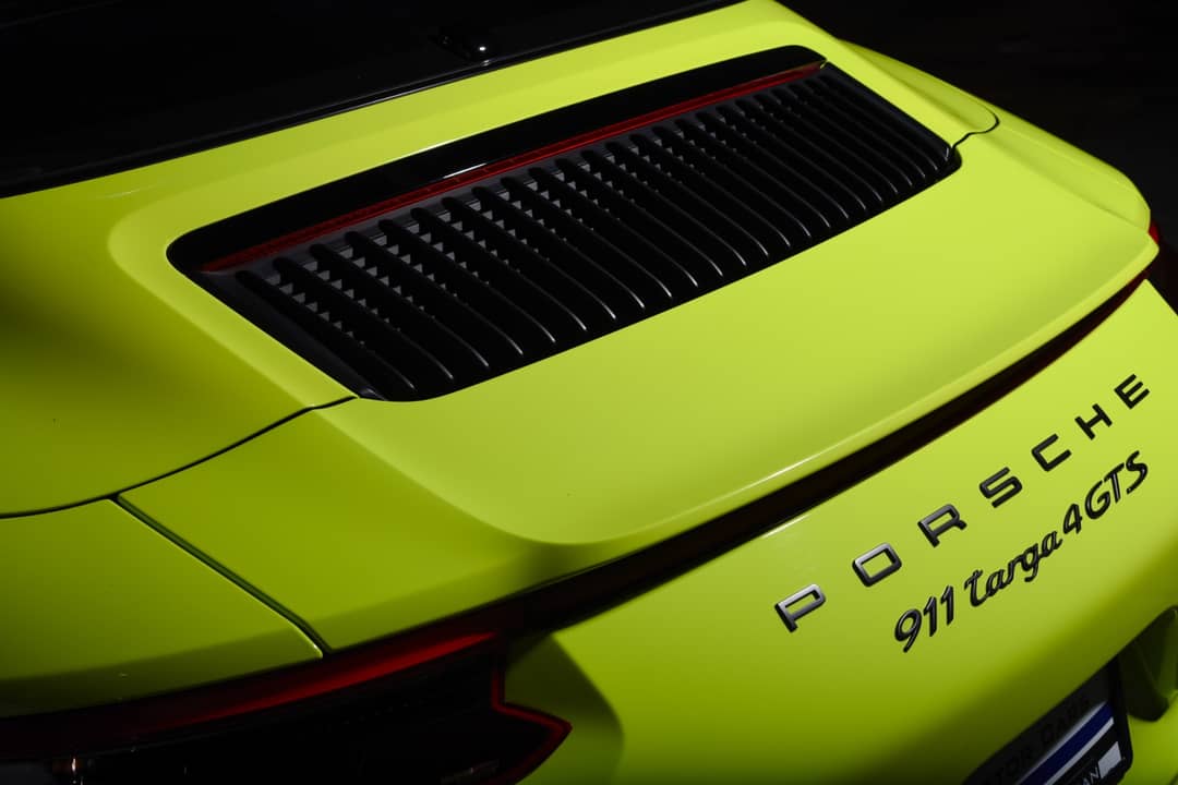 2018 Porsche 911 Targa 4 GTS — photo 9
