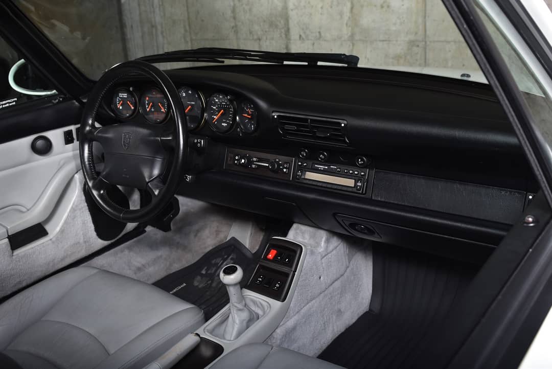 1996 Porsche 911 Carrera — photo 27