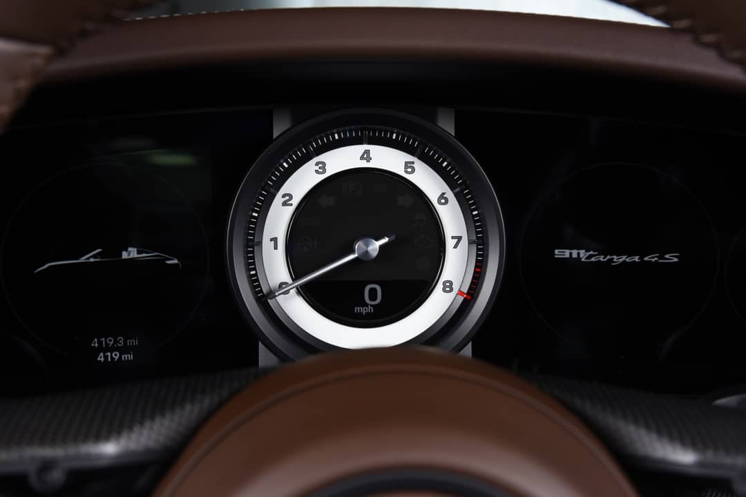 2022 Porsche 911 Targa 4S — photo 21