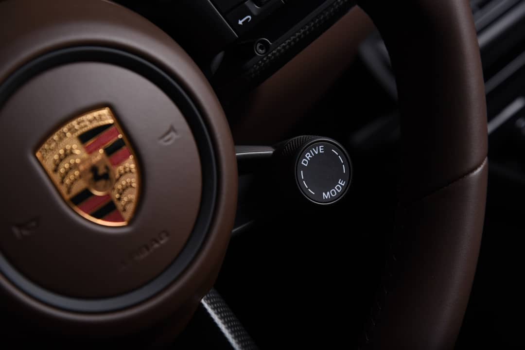 2022 Porsche 911 Targa 4S — photo 22