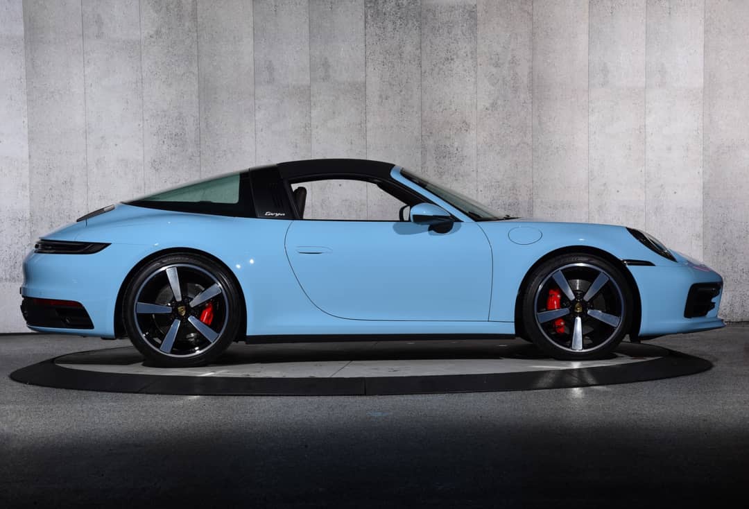 2022 Porsche 911 Targa 4S — photo 40