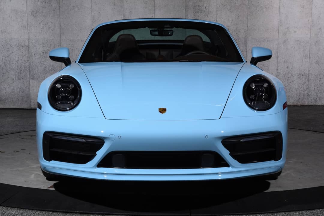 2022 Porsche 911 Targa 4S — photo 10
