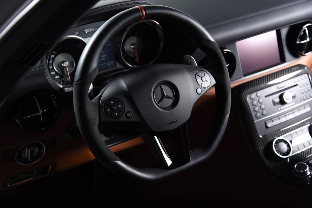 2014 Mercedes-Benz SLS AMG GT — photo 16