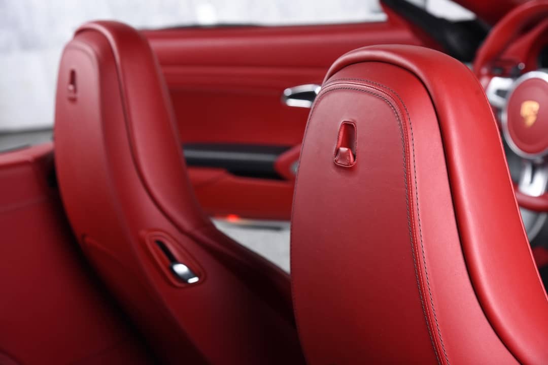 2016 Porsche 911 Turbo S — photo 30