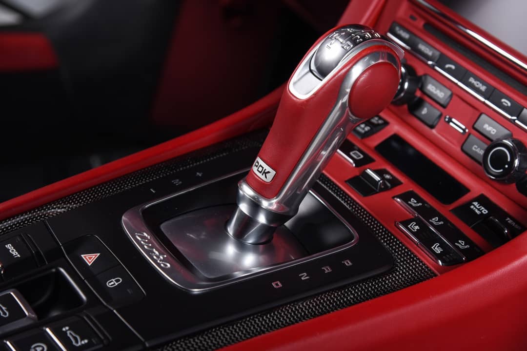 2016 Porsche 911 Turbo S — photo 6
