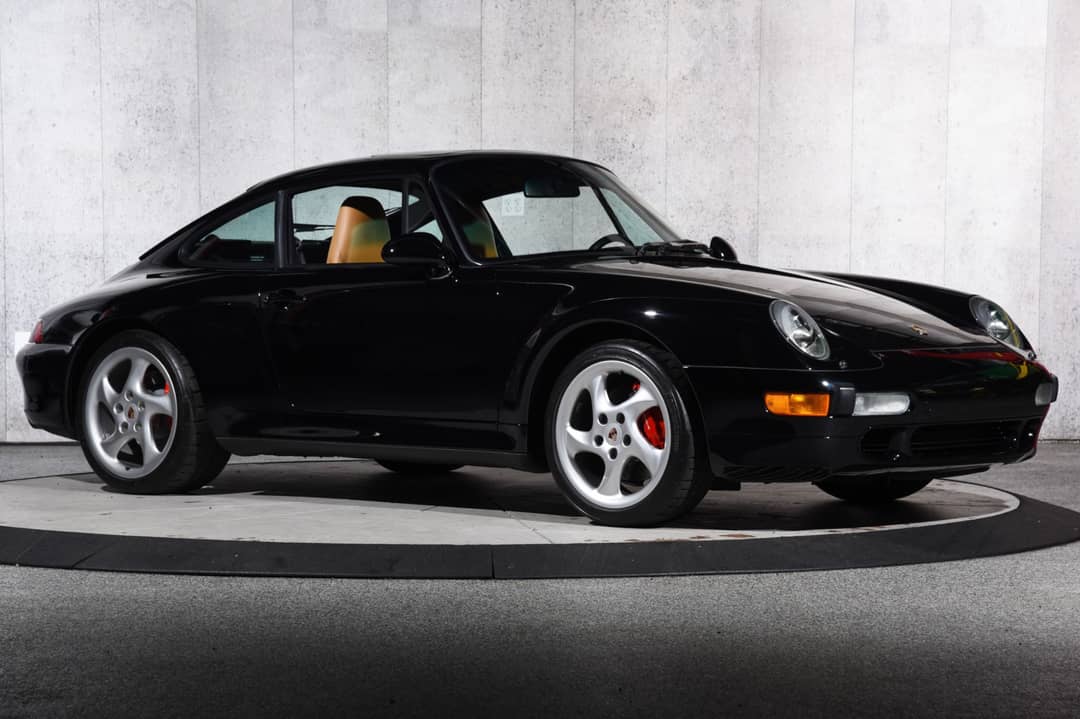 1997 Porsche 911 Carrera 4S — photo 2