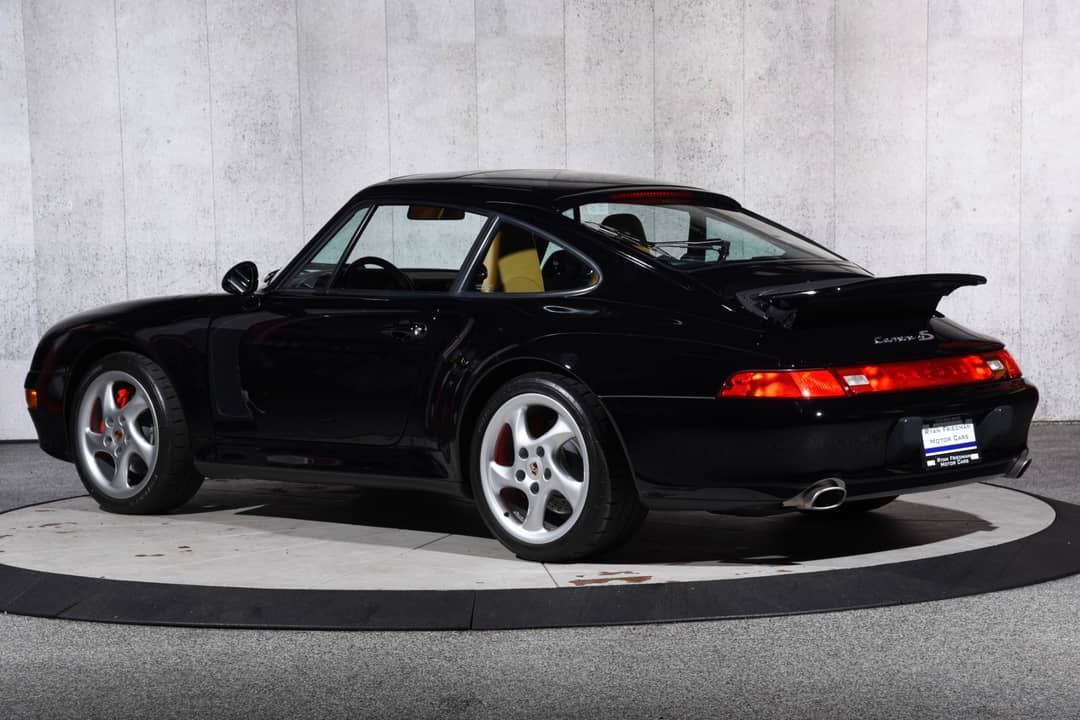 1997 Porsche 911 Carrera 4S — photo 12
