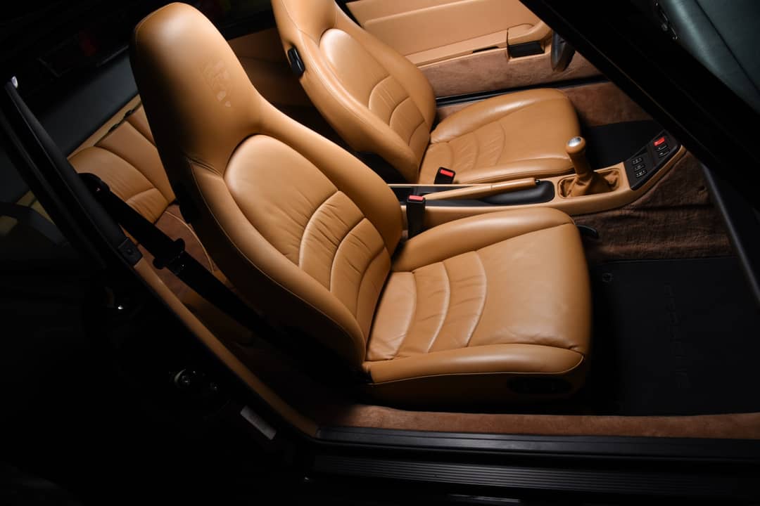 1997 Porsche 911 Carrera 4S — photo 17