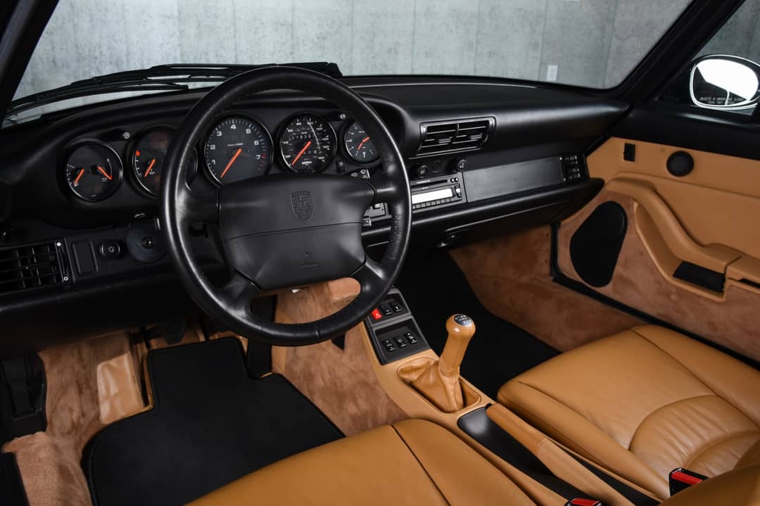 1997 Porsche 911 Carrera 4S — photo 4