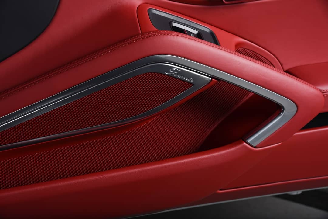 2015 Porsche 911 Turbo S — photo 30