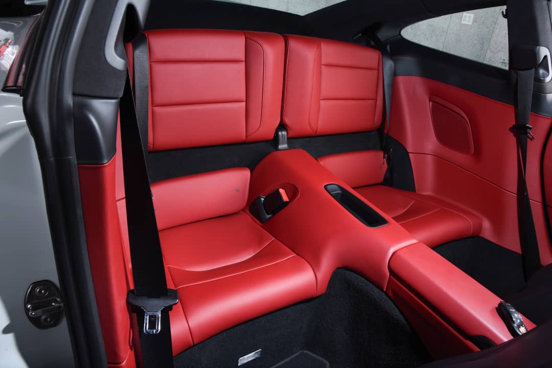 2015 Porsche 911 Turbo S — photo 33