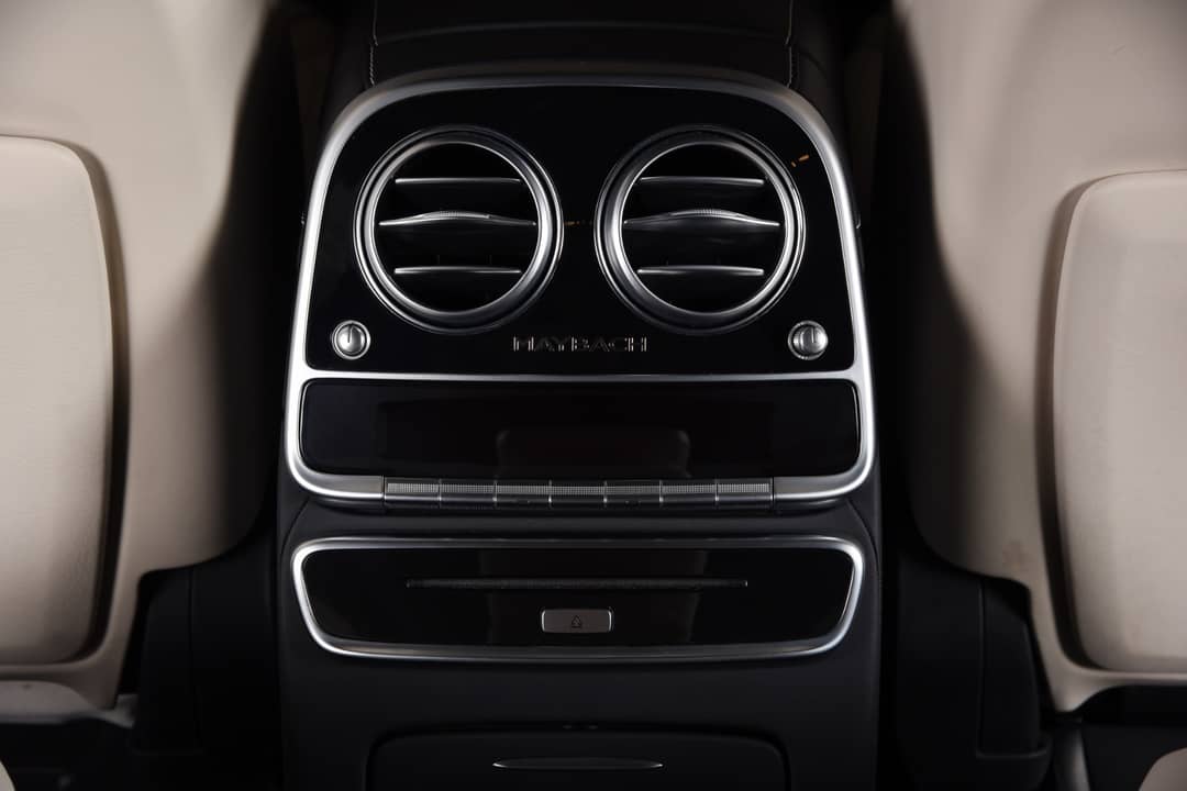 2018 Mercedes-Benz S-Class Mercedes-Maybach S 560 4MATIC — photo 30