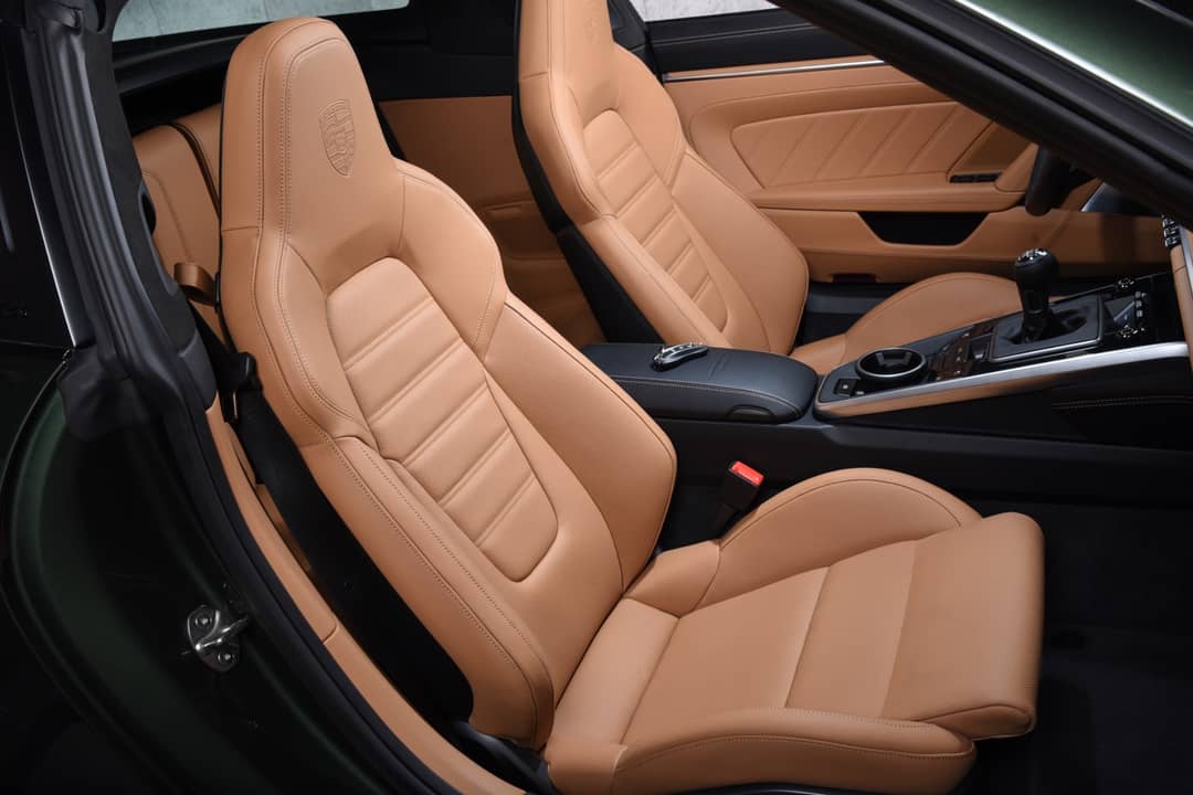 2024 Porsche 911 Targa 4 GTS — photo 17