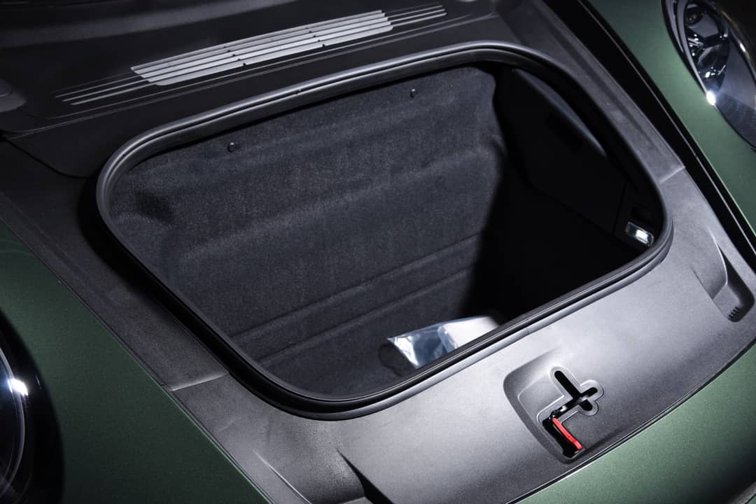 2024 Porsche 911 Targa 4 GTS — photo 34