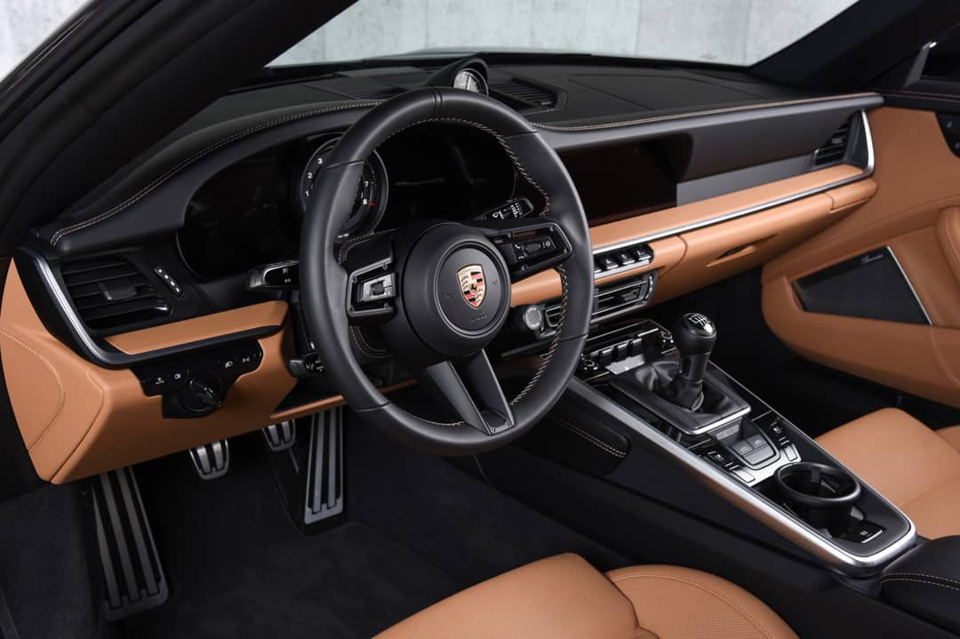 2024 Porsche 911 Targa 4 GTS — photo 5