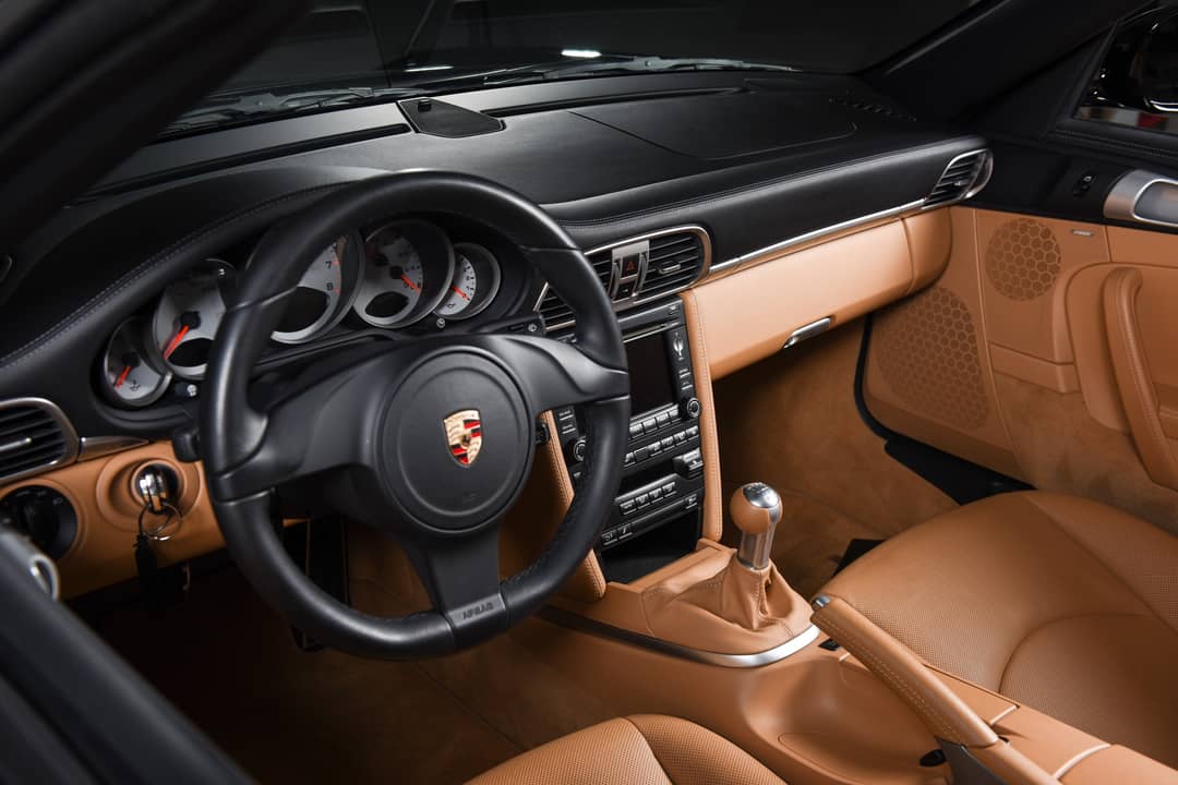 2012 Porsche 911 Turbo — photo 34