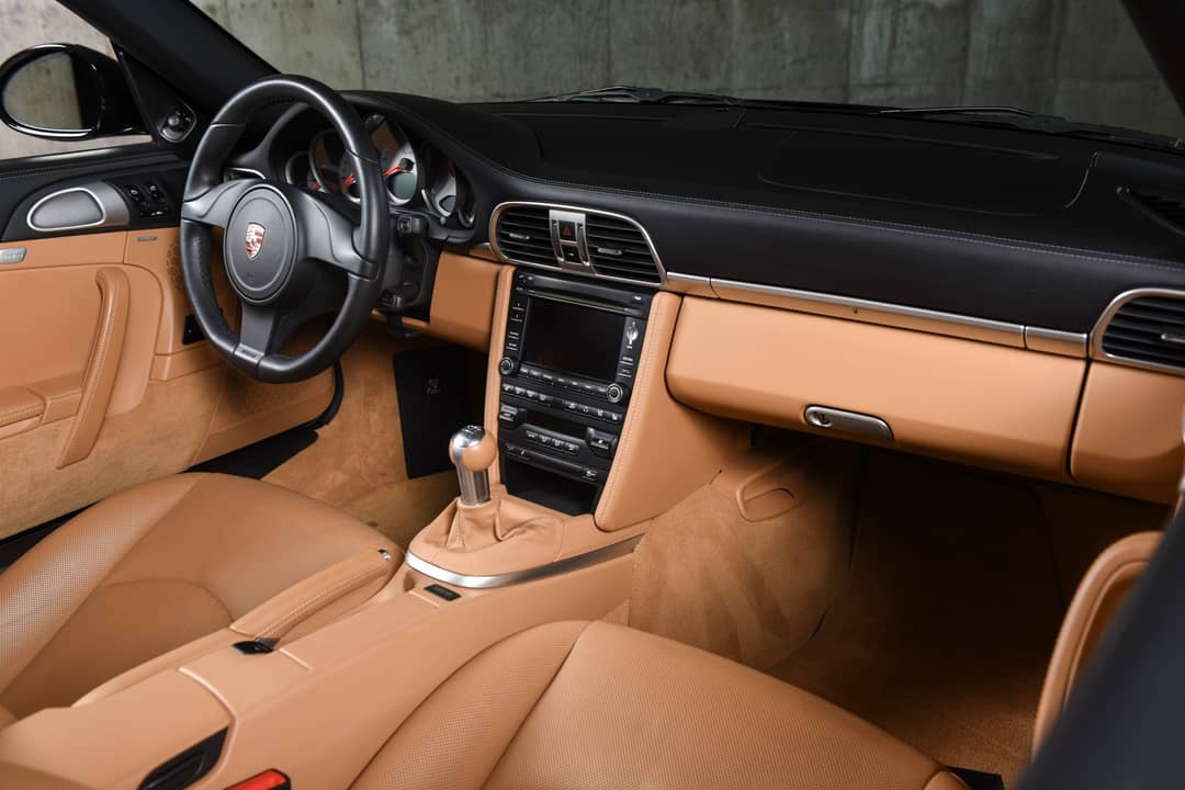 2012 Porsche 911 Turbo — photo 37