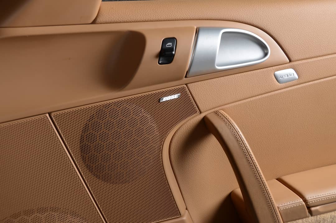 2011 Porsche 911 Carrera 4S — photo 19