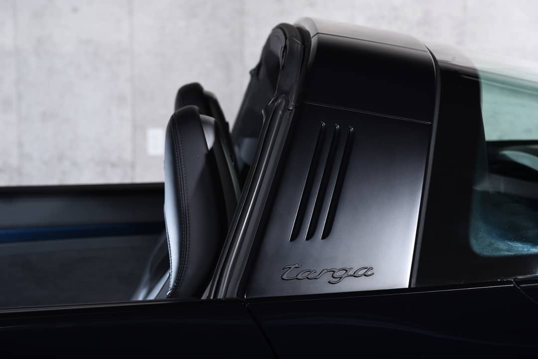 2019 Porsche 911 Targa 4 GTS — photo 17