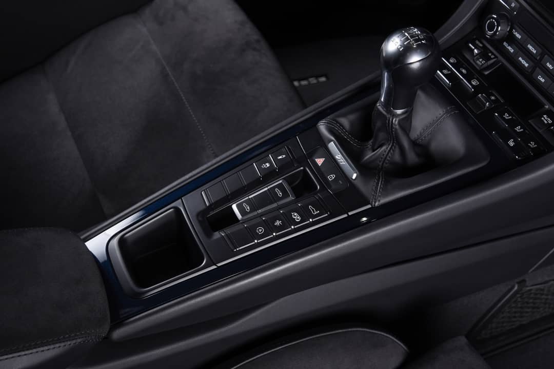 2019 Porsche 911 Targa 4 GTS — photo 23