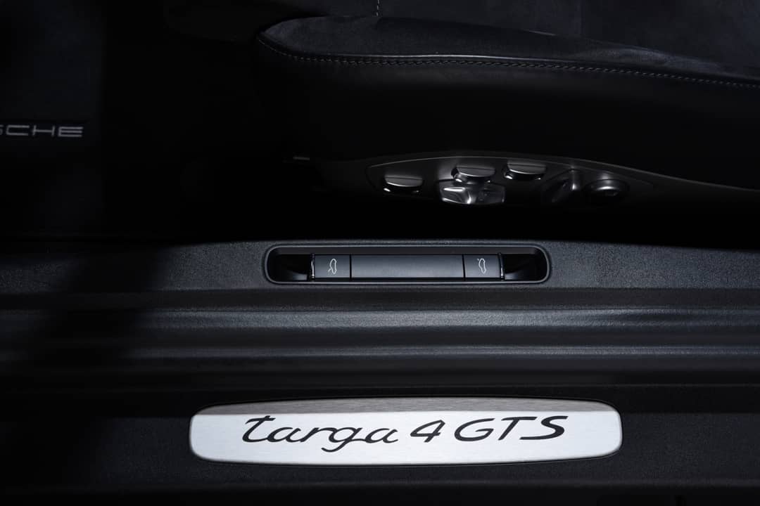 2019 Porsche 911 Targa 4 GTS — photo 29