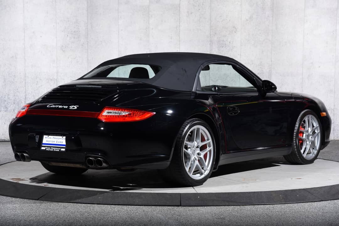 2009 Porsche 911 Carrera 4S — photo 31