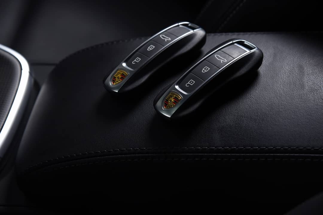 2022 Porsche 911 Turbo S — photo 28