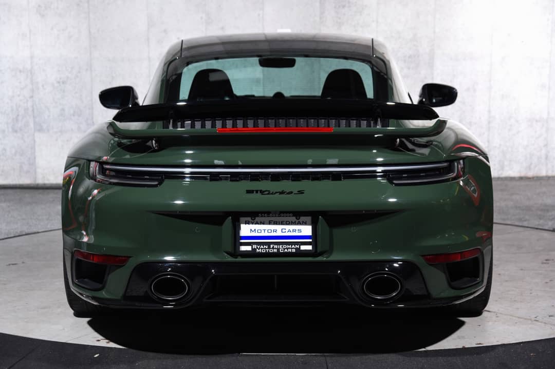 2022 Porsche 911 Turbo S — photo 10