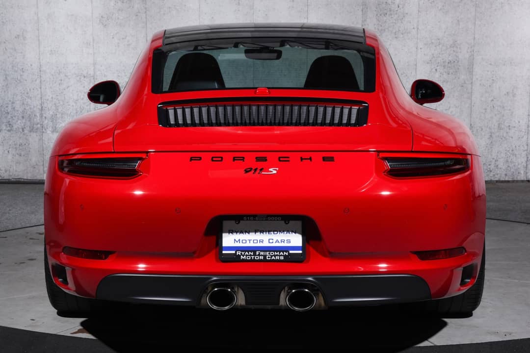 2018 Porsche 911 Carrera S — photo 12