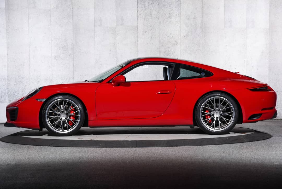 2018 Porsche 911 Carrera S — photo 13