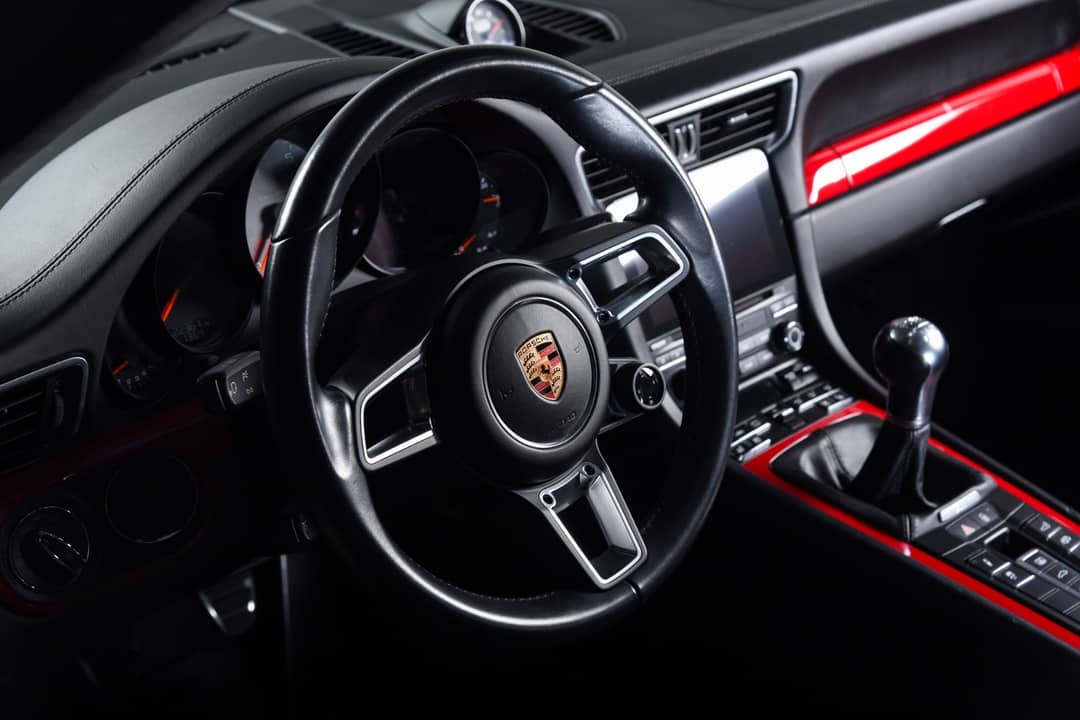 2018 Porsche 911 Carrera S — photo 17