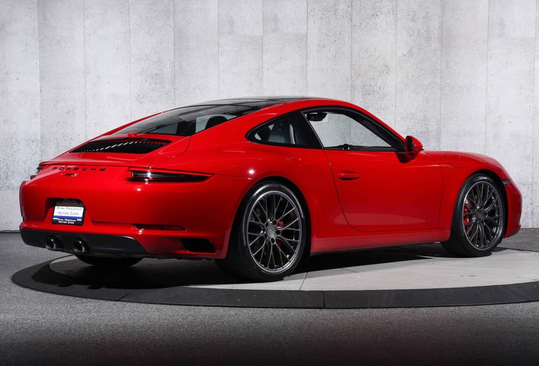 2018 Porsche 911 Carrera S — photo 3