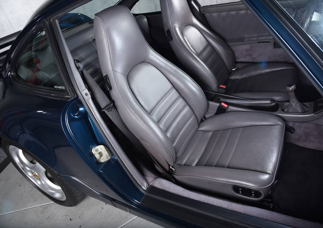 1994 Porsche 911 Carrera 2 — photo 20