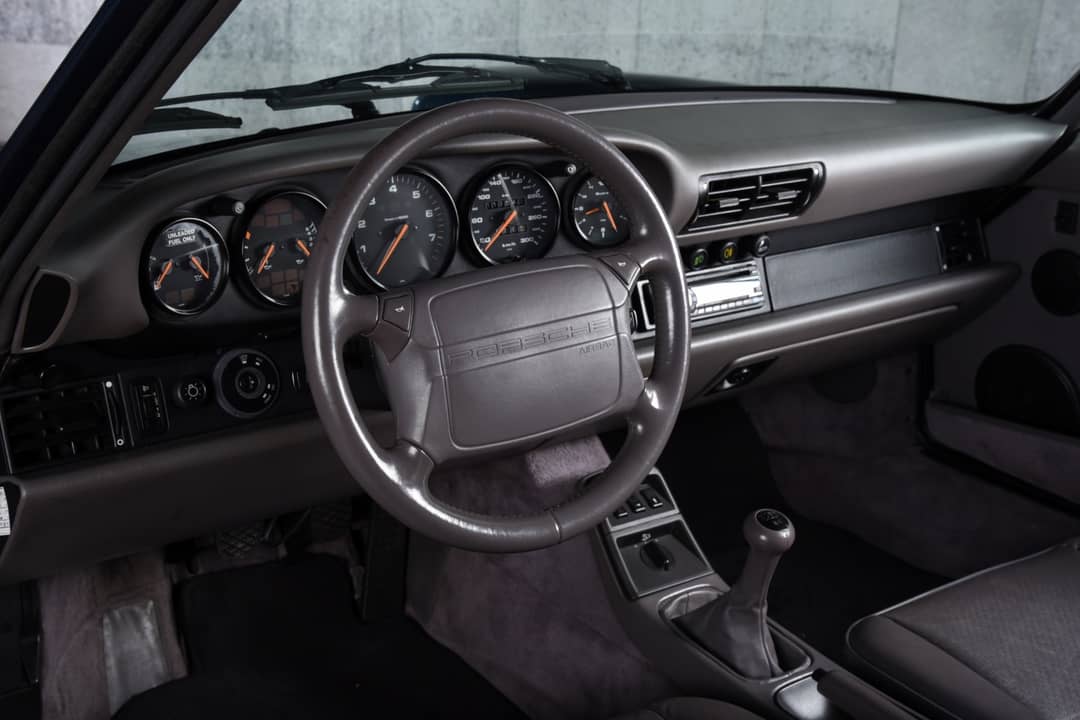 1994 Porsche 911 Carrera 2 — photo 4