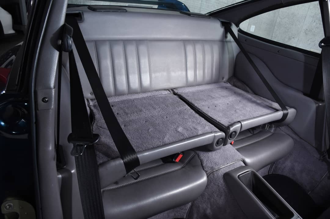 1994 Porsche 911 Carrera 2 — photo 31