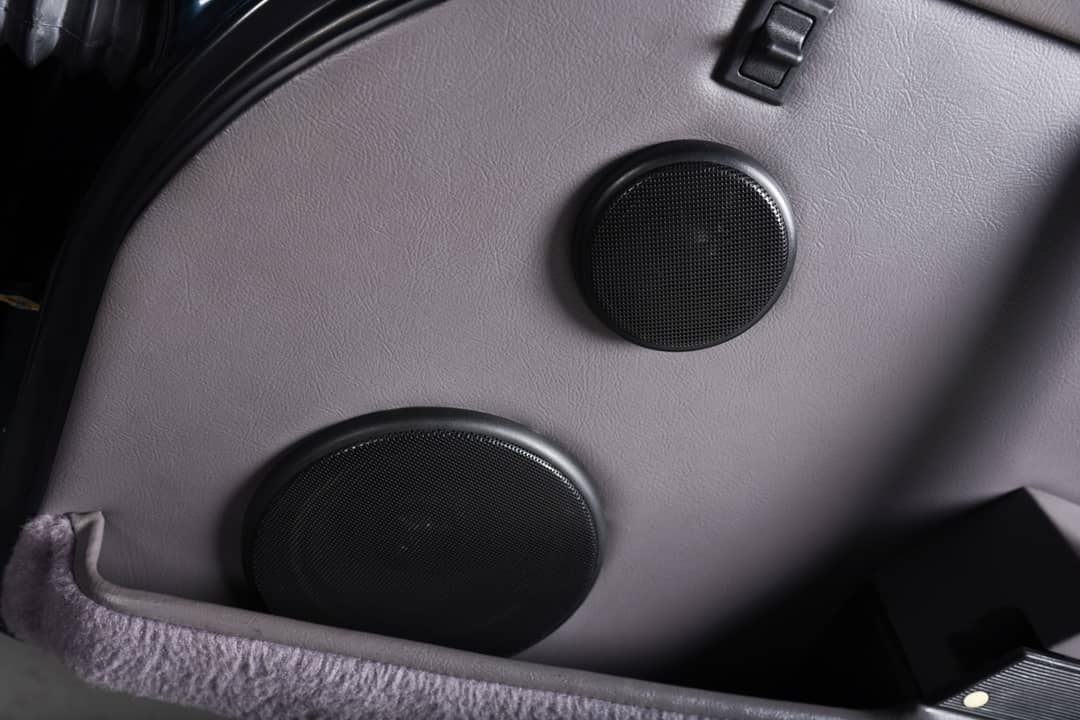 1994 Porsche 911 Carrera 2 — photo 35