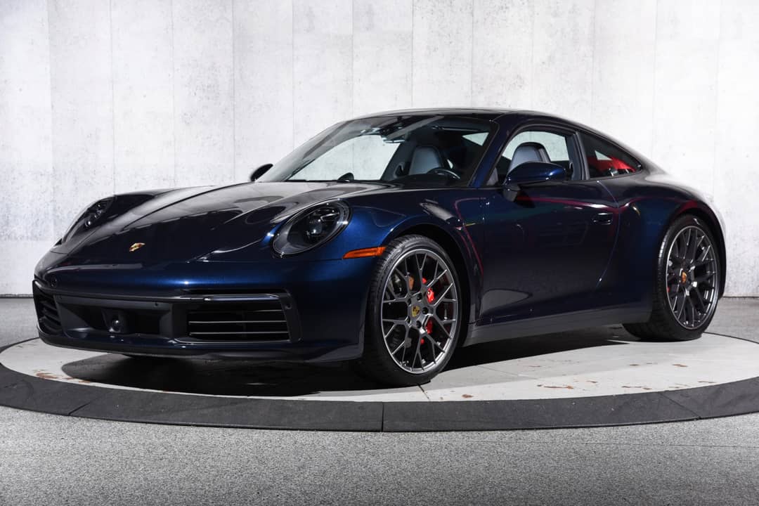 2020 Porsche 911 Carrera 4S — photo 2