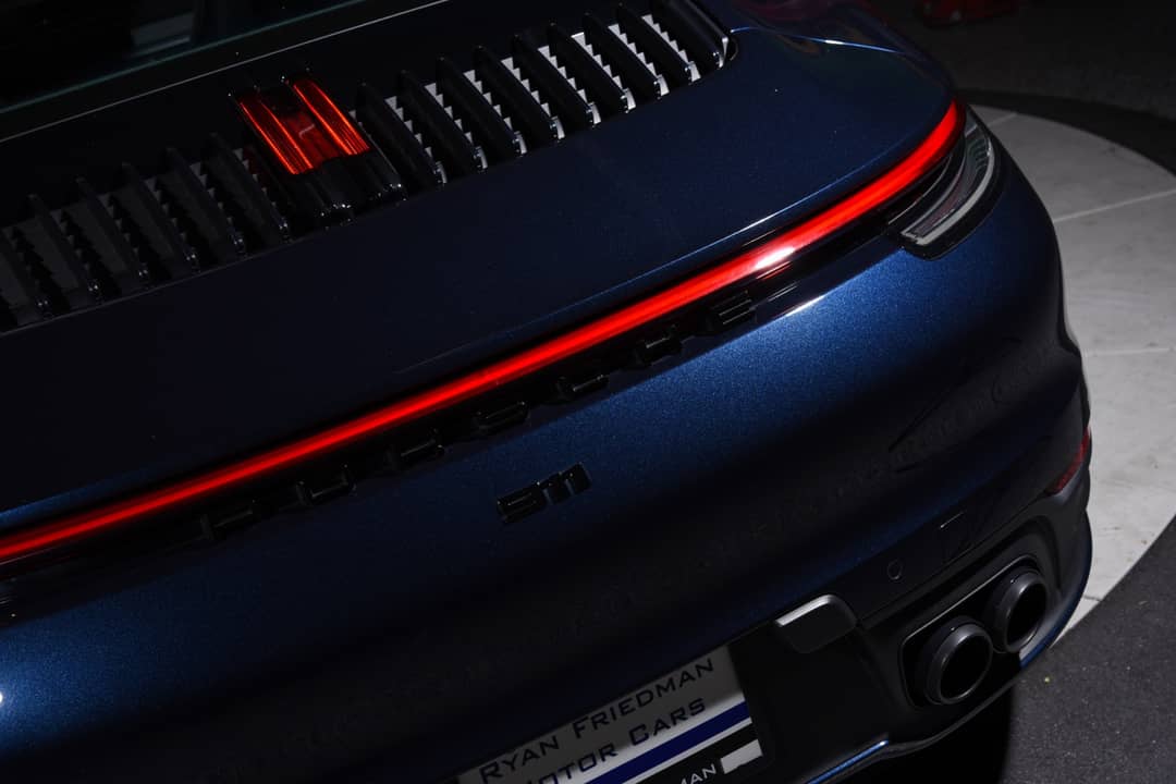 2020 Porsche 911 Carrera 4S — photo 9