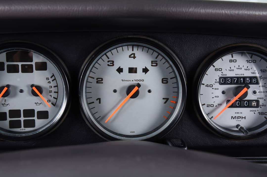 1997 Porsche 911 Carrera — photo 23