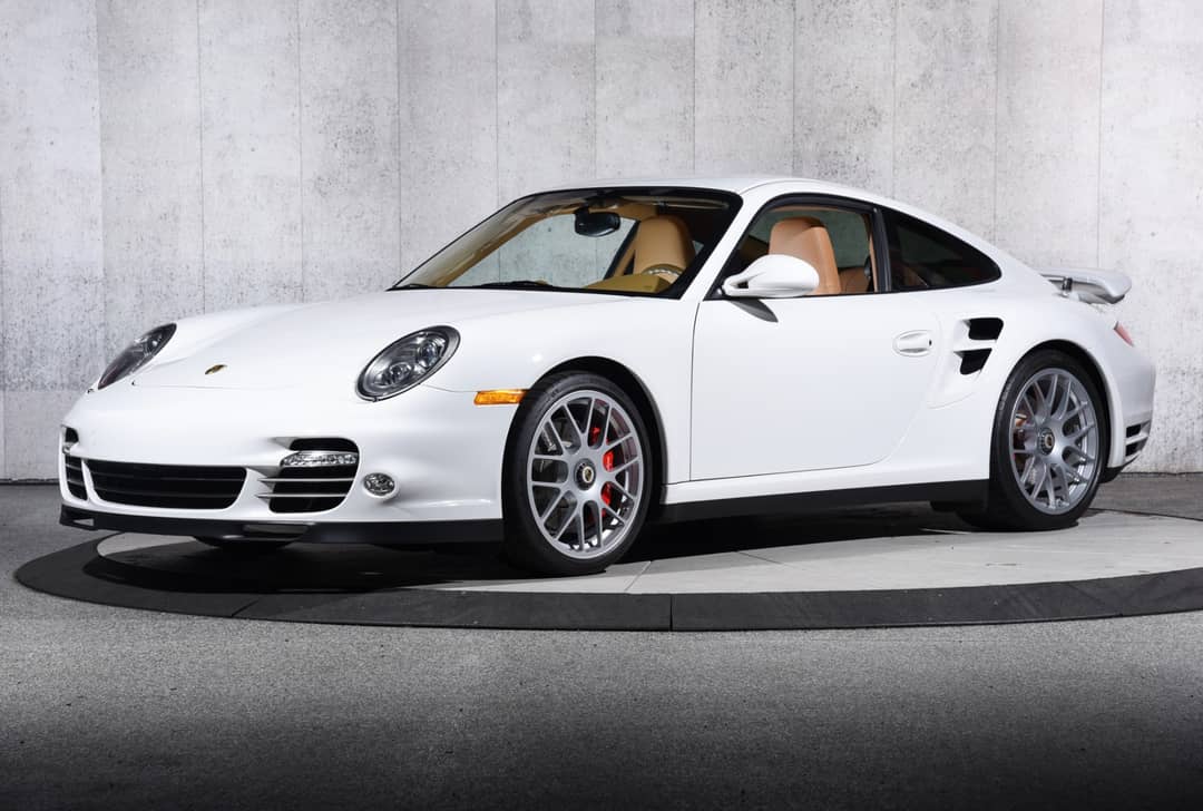 2012 Porsche 911 Turbo — photo 2