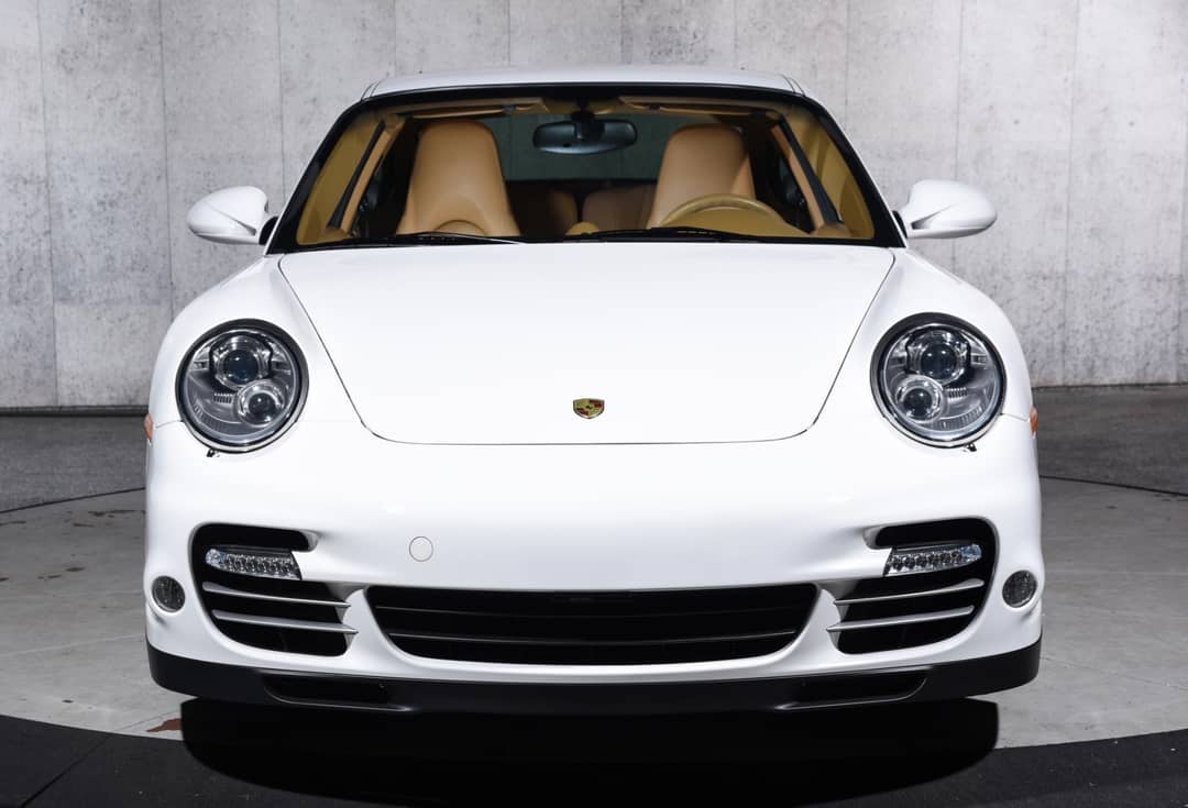 2012 Porsche 911 Turbo — photo 12