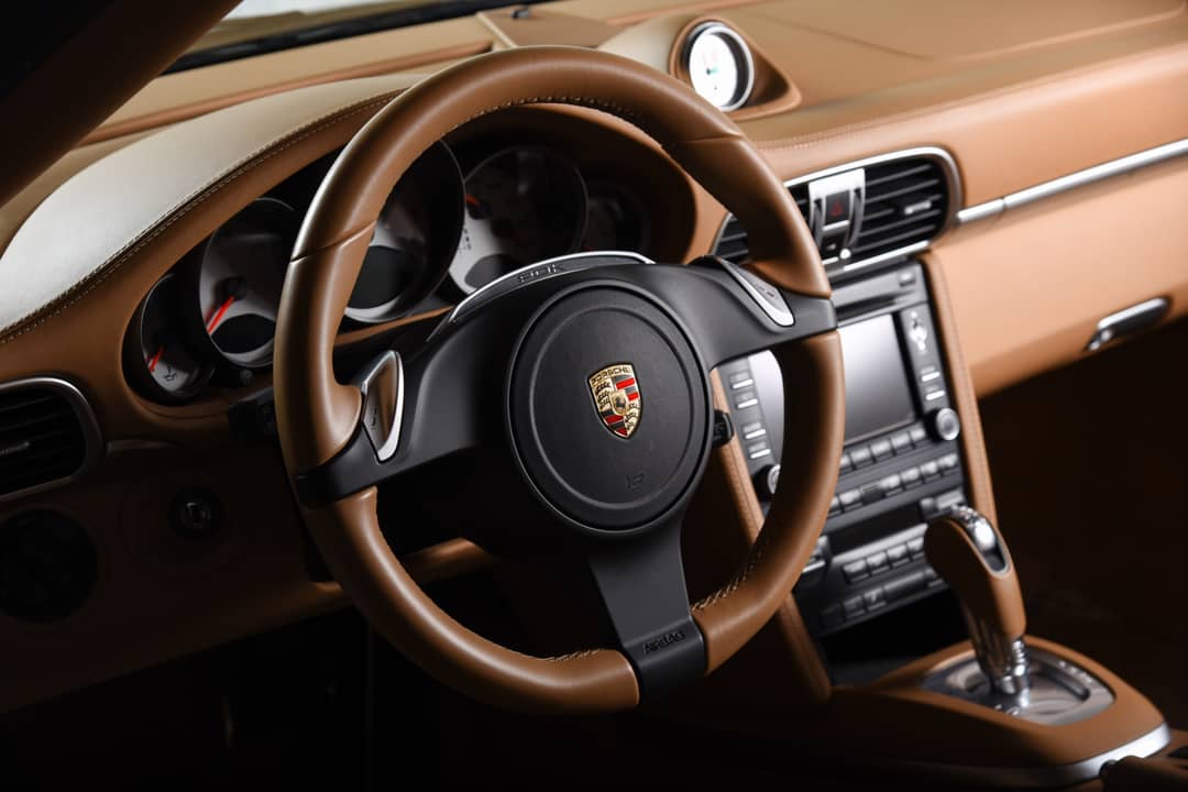 2012 Porsche 911 Turbo — photo 17