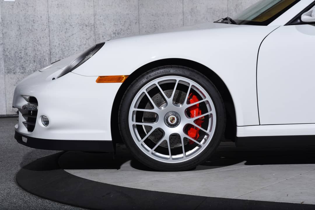 2012 Porsche 911 Turbo — photo 39