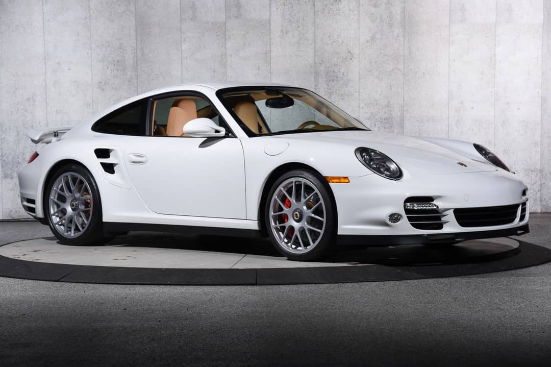 2012 Porsche 911 Turbo — photo 10