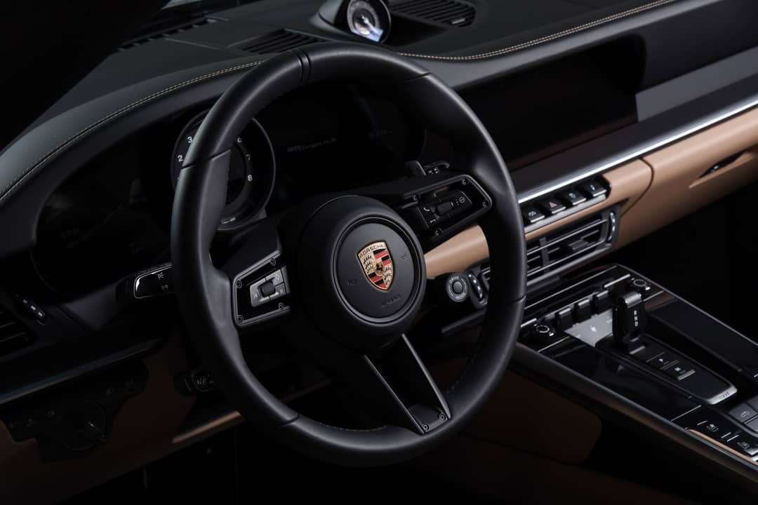 2024 Porsche 911 Targa 4S — photo 18