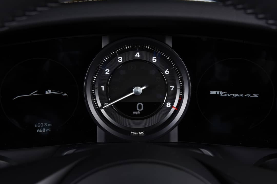 2024 Porsche 911 Targa 4S — photo 9