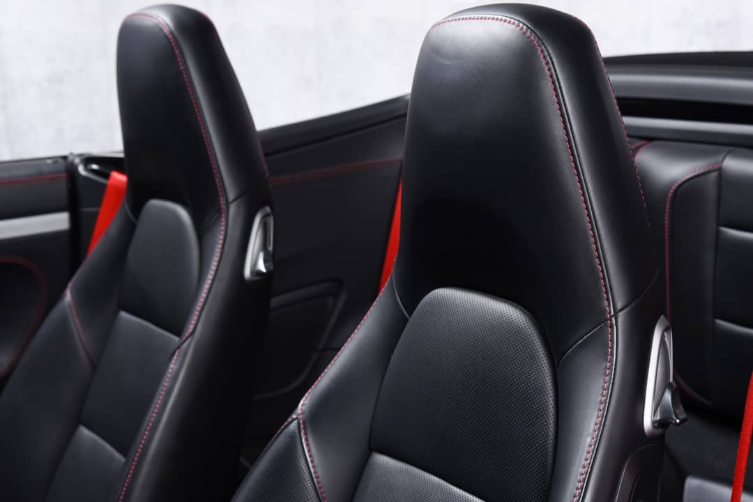 2014 Porsche 911 Carrera 4S — photo 16