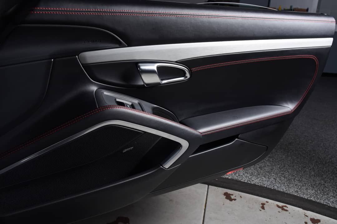 2014 Porsche 911 Carrera 4S — photo 28