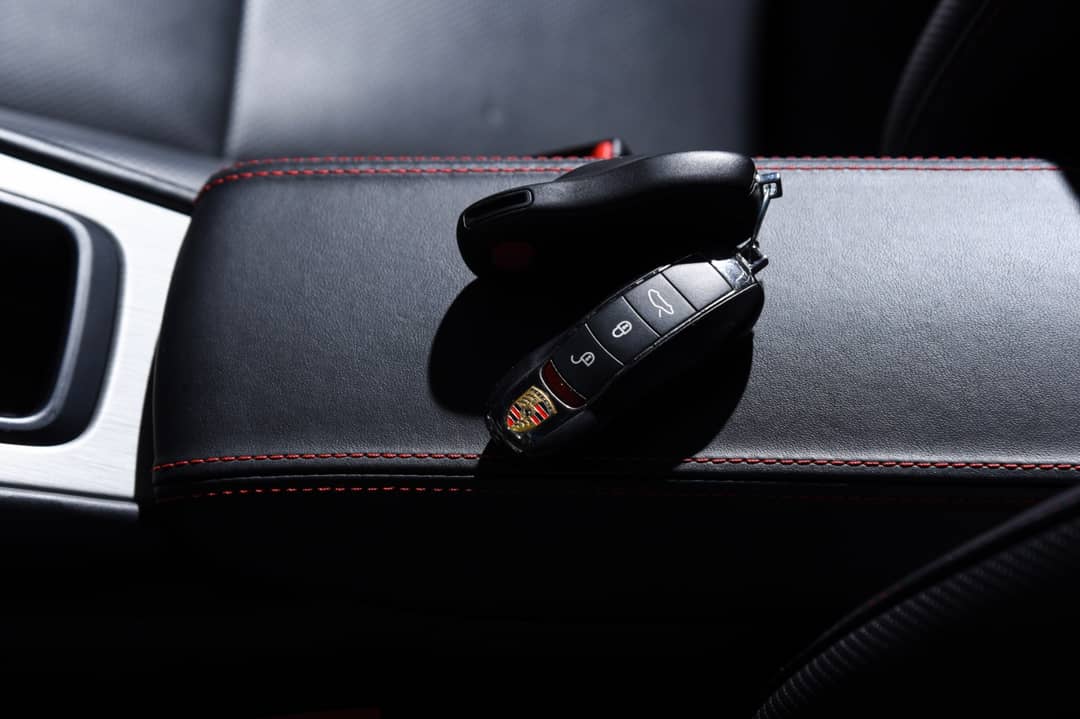 2014 Porsche 911 Carrera 4S — photo 36